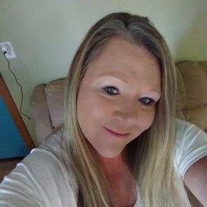 Meet your Posher, Keri